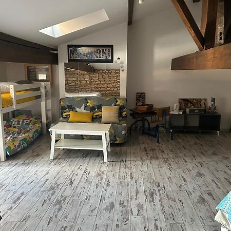 Chambre Chez L'Habitant, Au Moulin Du Bonheur Le Bourdet エクステリア 写真